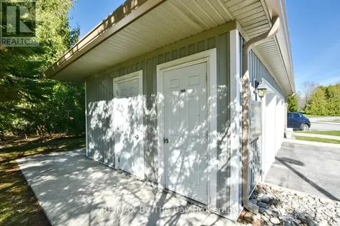 40 Mulligan Lane Wasaga Beach ON L9Z 0C5