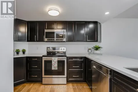 11 Beck Boulevard Penetanguishene ON L9M 2G1