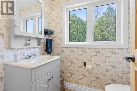 8224 County 15 Road Augusta ON K0G 1R0