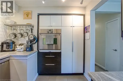 2387 Cyprus Avenue Burlington ON L7P 1G5