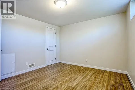 2387 Cyprus Avenue Burlington ON L7P 1G5