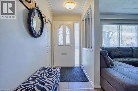2387 Cyprus Avenue Burlington ON L7P 1G5