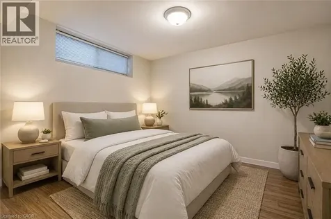 2387 Cyprus Avenue Burlington ON L7P 1G5