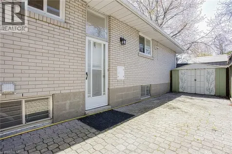 2387 Cyprus Avenue Burlington ON L7P 1G5
