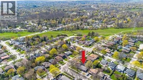 2387 Cyprus Avenue Burlington ON L7P 1G5