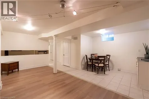 455 Apache Court Mississauga ON L4Z 3W8