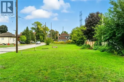 10 Knapmans Drive Hamilton ON L8H 7E8