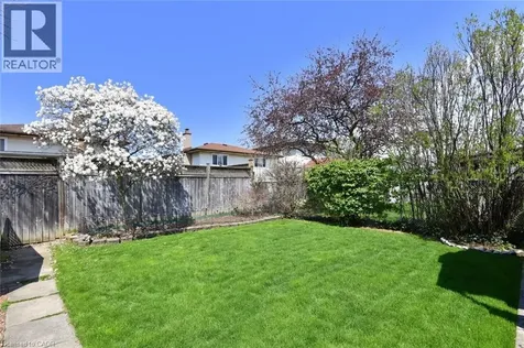 181 Lawnhurst Drive Hamilton ON L8V 4R2