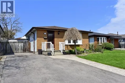 181 Lawnhurst Drive Hamilton ON L8V 4R2