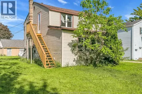 3376 Byng Windsor ON N8W 3H4