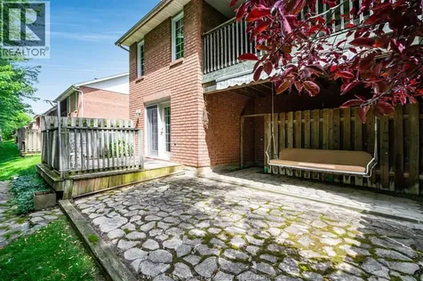 137 Division Street North Kingsville ON N9Y 1E3