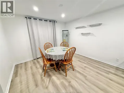 10664 Atwater Crescent Windsor ON N8N 2T1