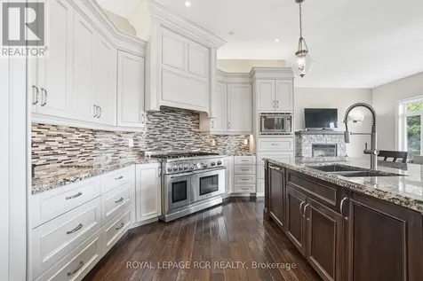 7 Proctor Avenue Caledon ON L7E 4E7