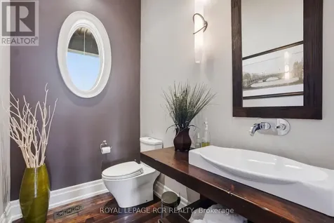 7 Proctor Avenue Caledon ON L7E 4E7