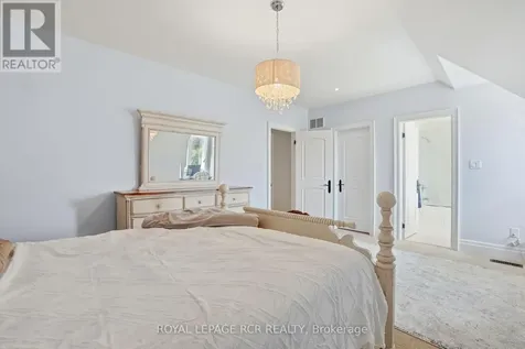 7 Proctor Avenue Caledon ON L7E 4E7