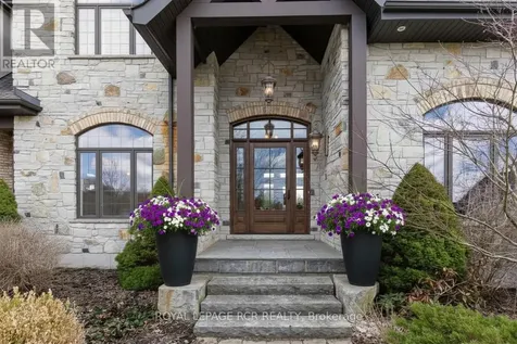 7 Proctor Avenue Caledon ON L7E 4E7