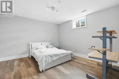 7 Proctor Avenue Caledon ON L7E 4E7