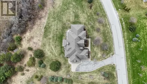 7 Proctor Avenue Caledon ON L7E 4E7