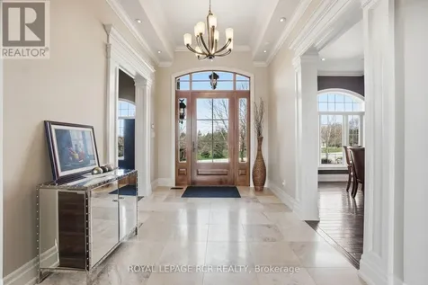 7 Proctor Avenue Caledon ON L7E 4E7
