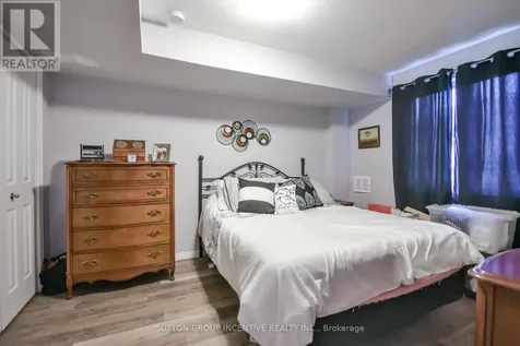 127 Isabella Drive Orillia ON L0K 8K7