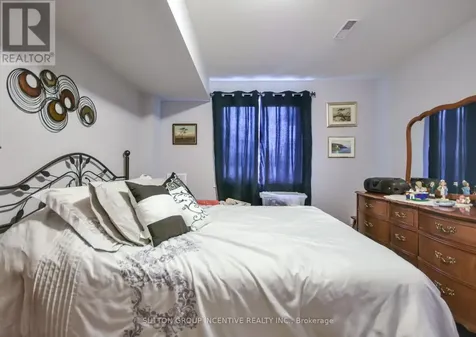 127 Isabella Drive Orillia ON L0K 8K7