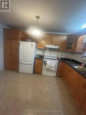 61 Cedar Lane Drive Wasaga Beach ON L9Z 2S1