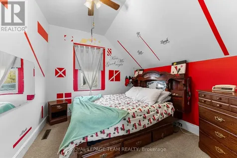 80 Bank Street South Renfrew ON K7V 2E6