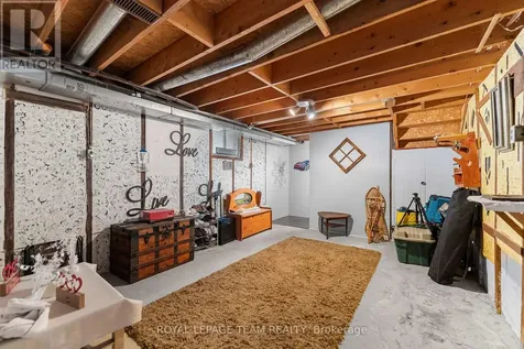 80 Bank Street South Renfrew ON K7V 2E6