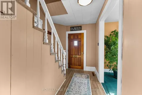 80 Bank Street South Renfrew ON K7V 2E6