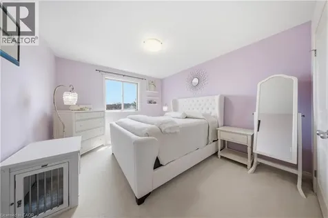 8684 Mcgarry Drive Niagara Falls ON L2H 3N7