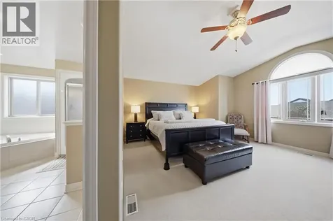 8684 Mcgarry Drive Niagara Falls ON L2H 3N7