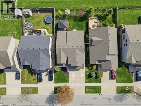 8684 Mcgarry Drive Niagara Falls ON L2H 3N7