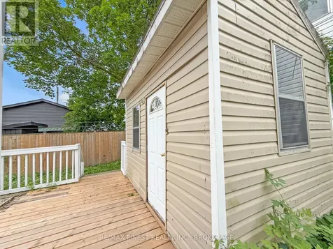 215 Brock Street Gananoque ON K7G 1G5