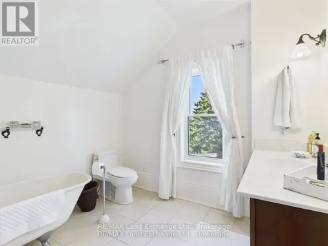 276 Durham Street Kincardine ON N2Z 2X9