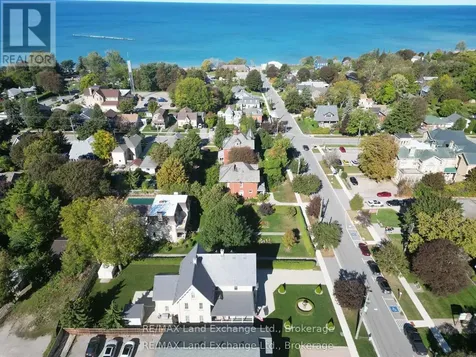 276 Durham Street Kincardine ON N2Z 2X9