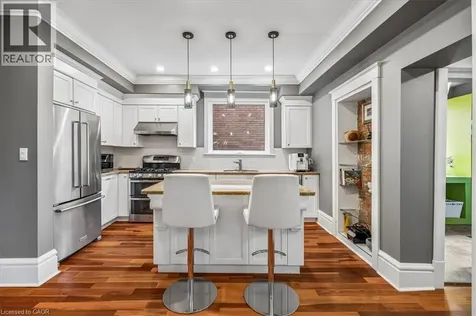 40 Stanley Avenue Hamilton ON L8P 2L1