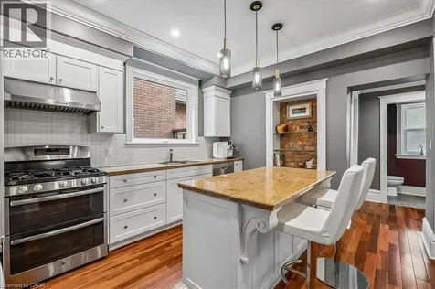 40 Stanley Avenue Hamilton ON L8P 2L1