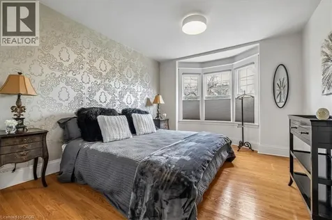 40 Stanley Avenue Hamilton ON L8P 2L1