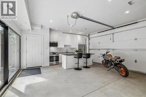 40 Stanley Avenue Hamilton ON L8P 2L1