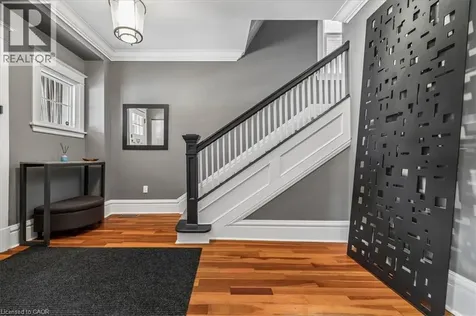 40 Stanley Avenue Hamilton ON L8P 2L1