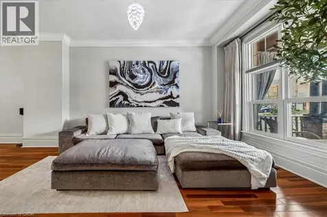 40 Stanley Avenue Hamilton ON L8P 2L1