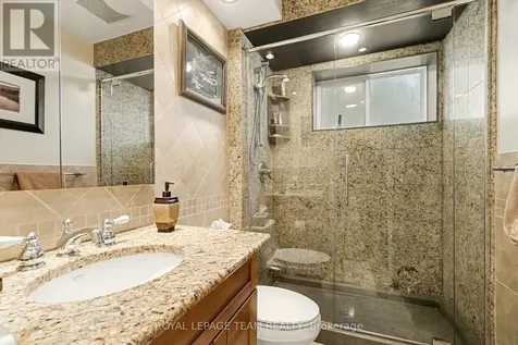 30 Juniper Court Ottawa ON K2E 5M6
