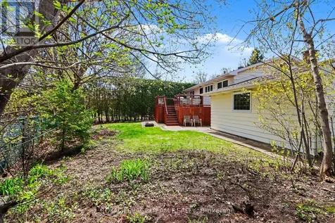 30 Juniper Court Ottawa ON K2E 5M6