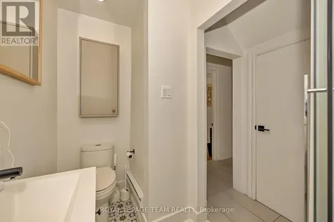 11 Sherbrooke Avenue Ottawa ON K1Y 1R8