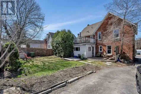 11 Sherbrooke Avenue Ottawa ON K1Y 1R8
