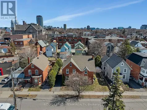 11 Sherbrooke Avenue Ottawa ON K1Y 1R8