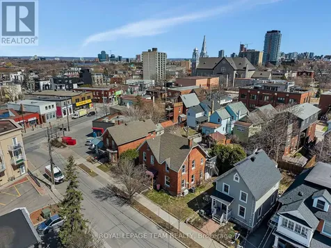 11 Sherbrooke Avenue Ottawa ON K1Y 1R8