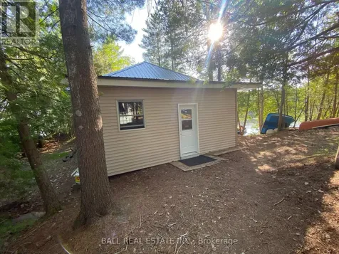 25 Garden Island North Kawartha ON K0L 1A0
