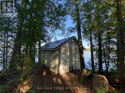 25 Garden Island North Kawartha ON K0L 1A0