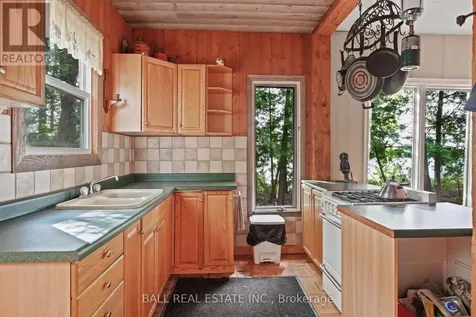 25 Garden Island North Kawartha ON K0L 1A0